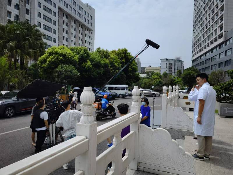 石鼓区广告片拍摄公司低成本实现高规格制作的诀窍